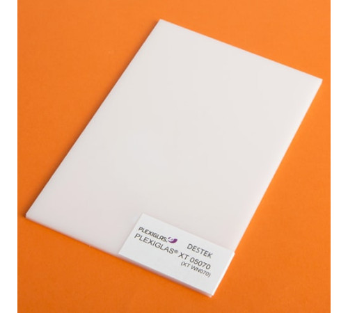 Экструзионные акриловые листы в Могилёве для юридических лиц