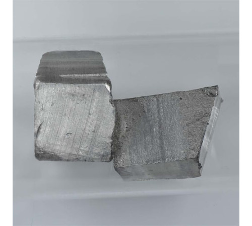 Литий металлический марки ЛЭ-1, ЛЭ-2 в Могилёве